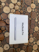 MacBook Pro 13" 256 GB Argento