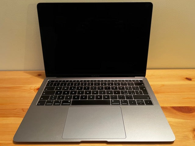 MacBook Air 13" Retina 128 GB Grigio Siderale