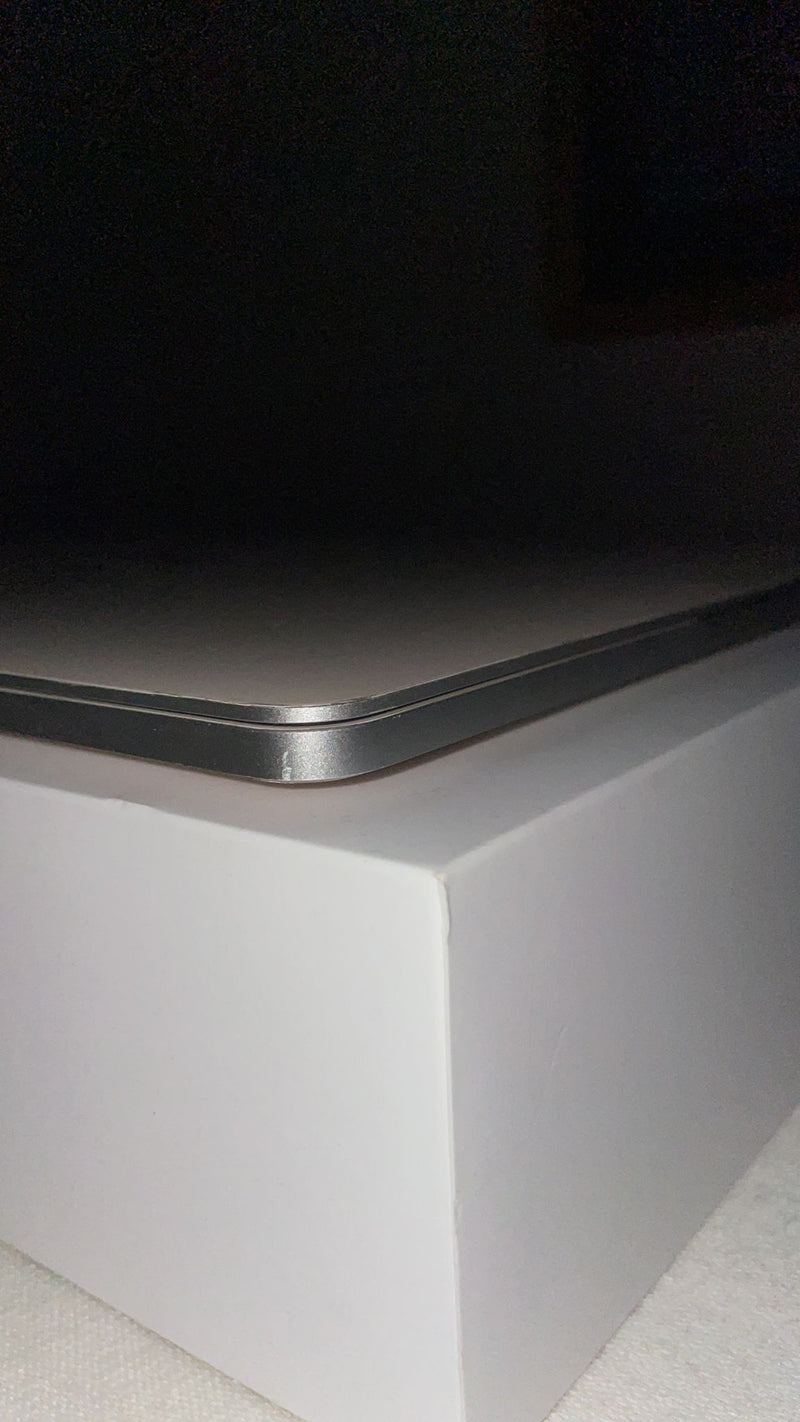 MacBook Pro 13" 256 GB Grigio Siderale