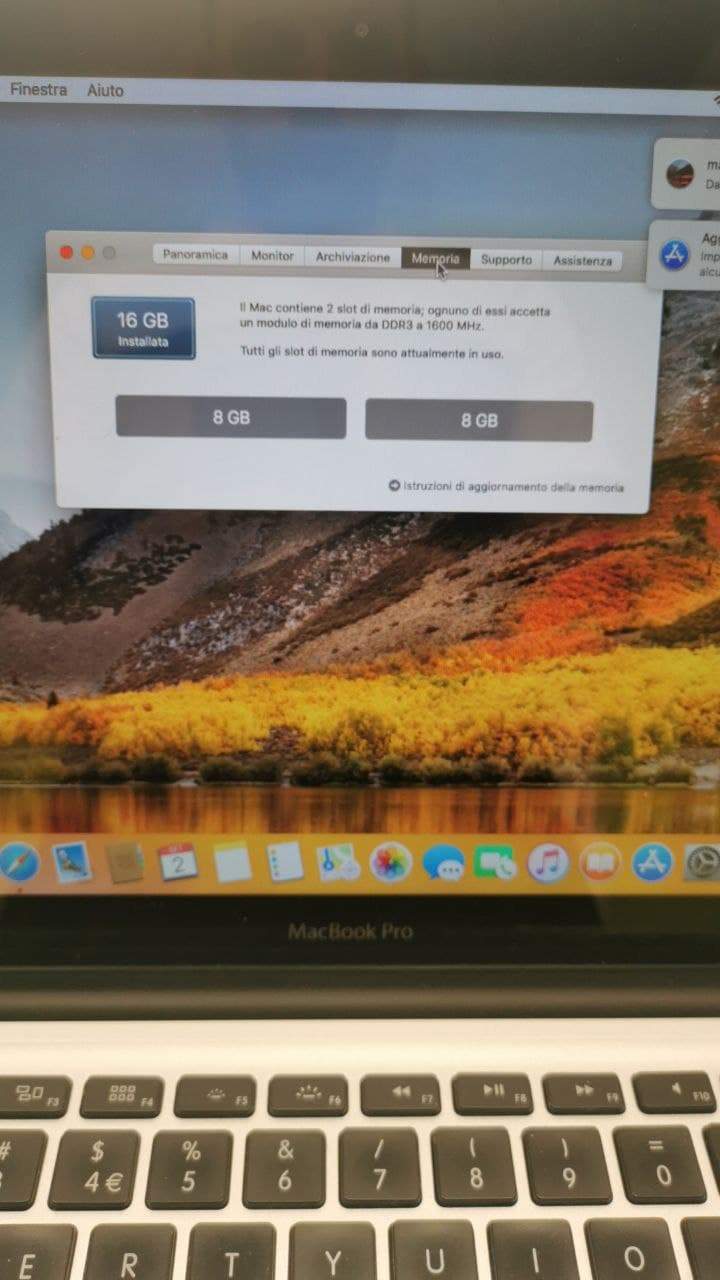 MacBook Pro 13" 512 GB Argento