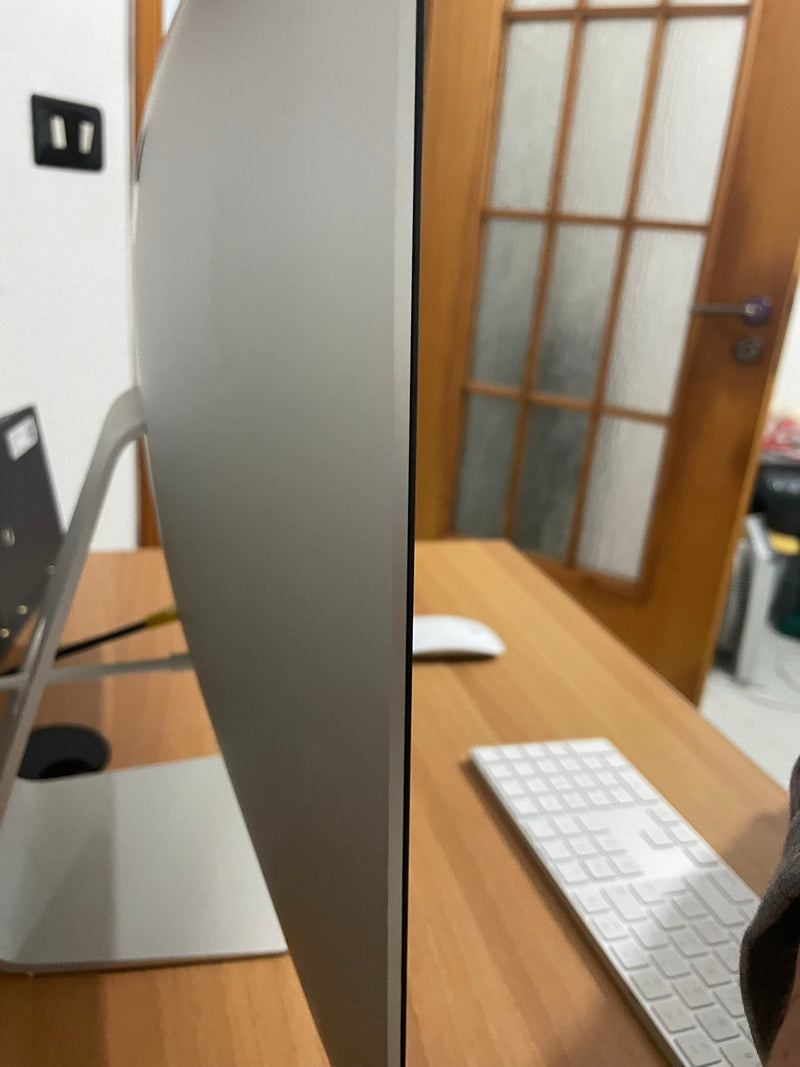 iMac 21.5" Retina 4k 256 GB Normale usura