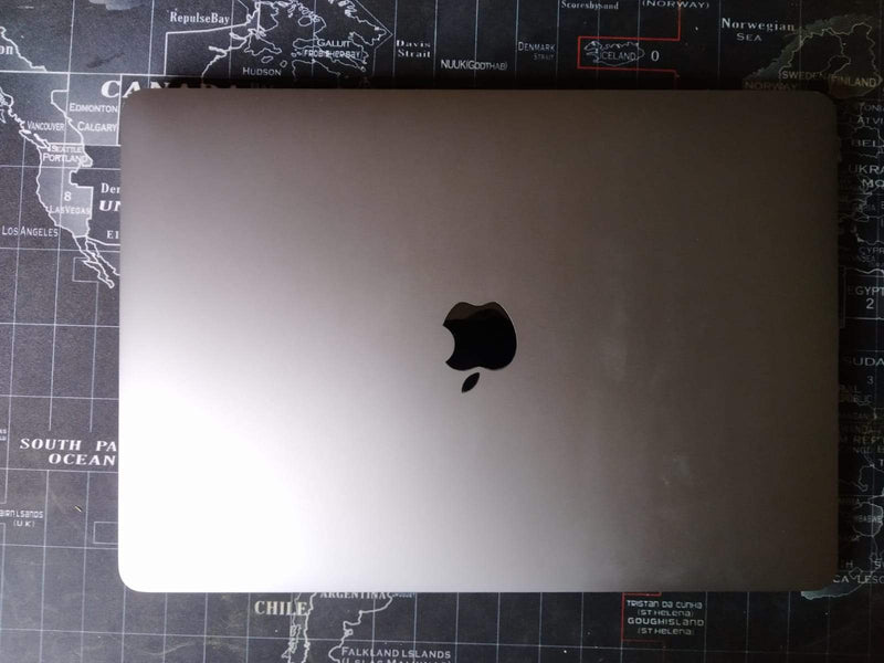 MacBook Air 13" Retina 256 GB Argento
